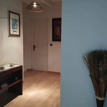 Maison *